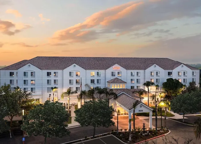 Hilton Garden Inn Bakersfield