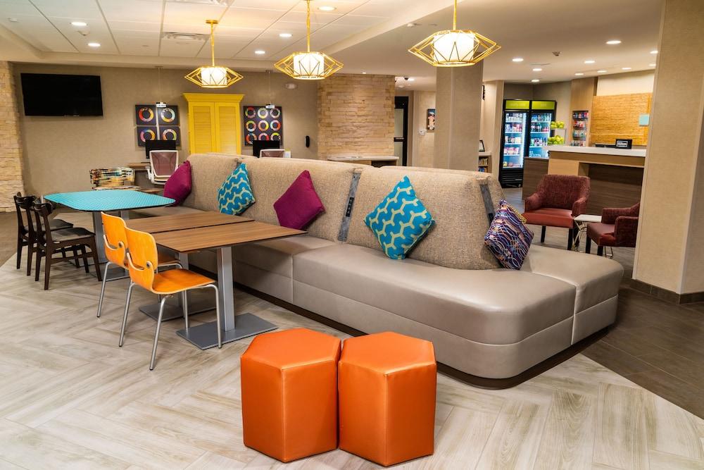 Hotel Home2 3*