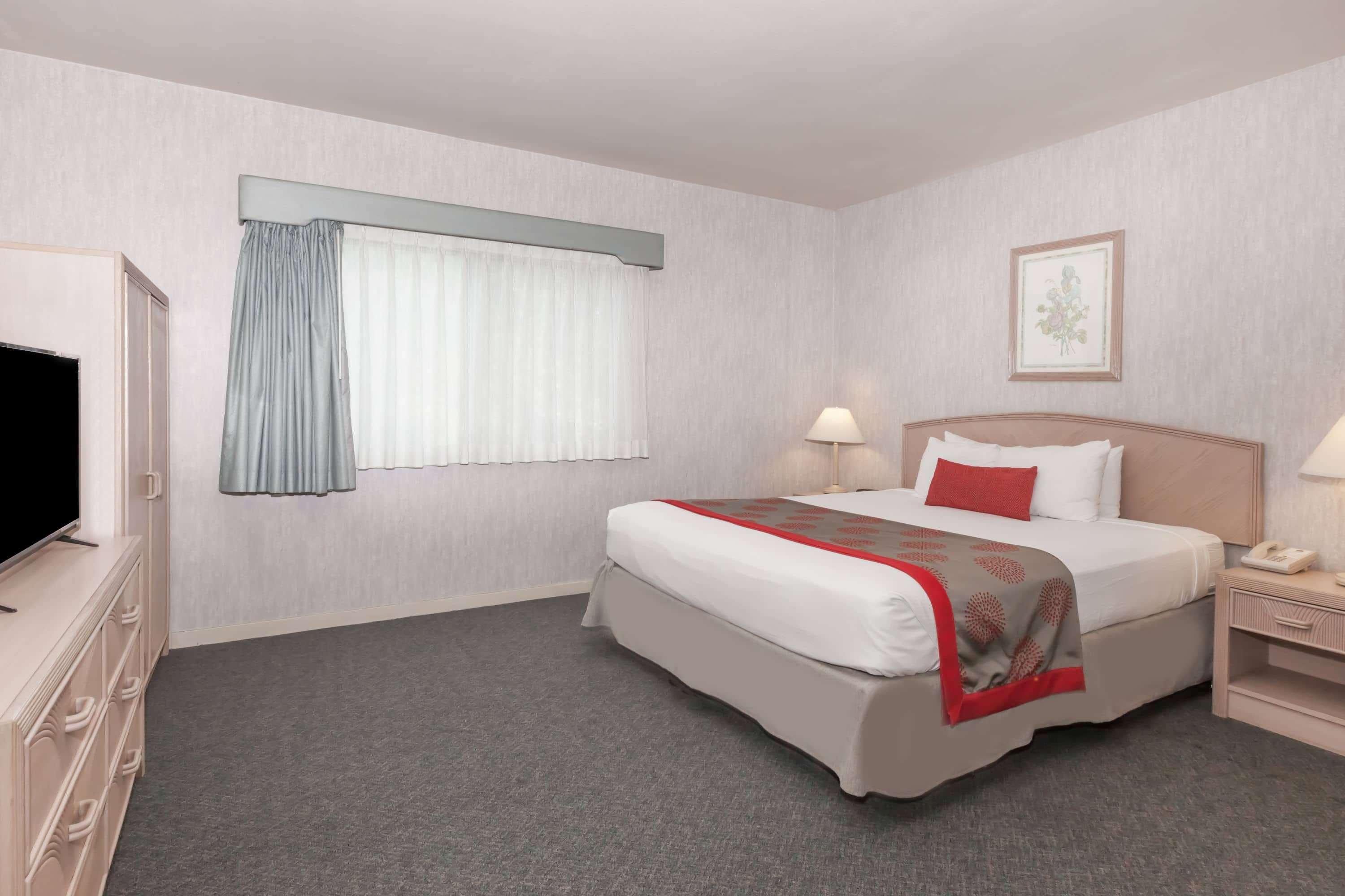 Ramada By Wyndham Hotel