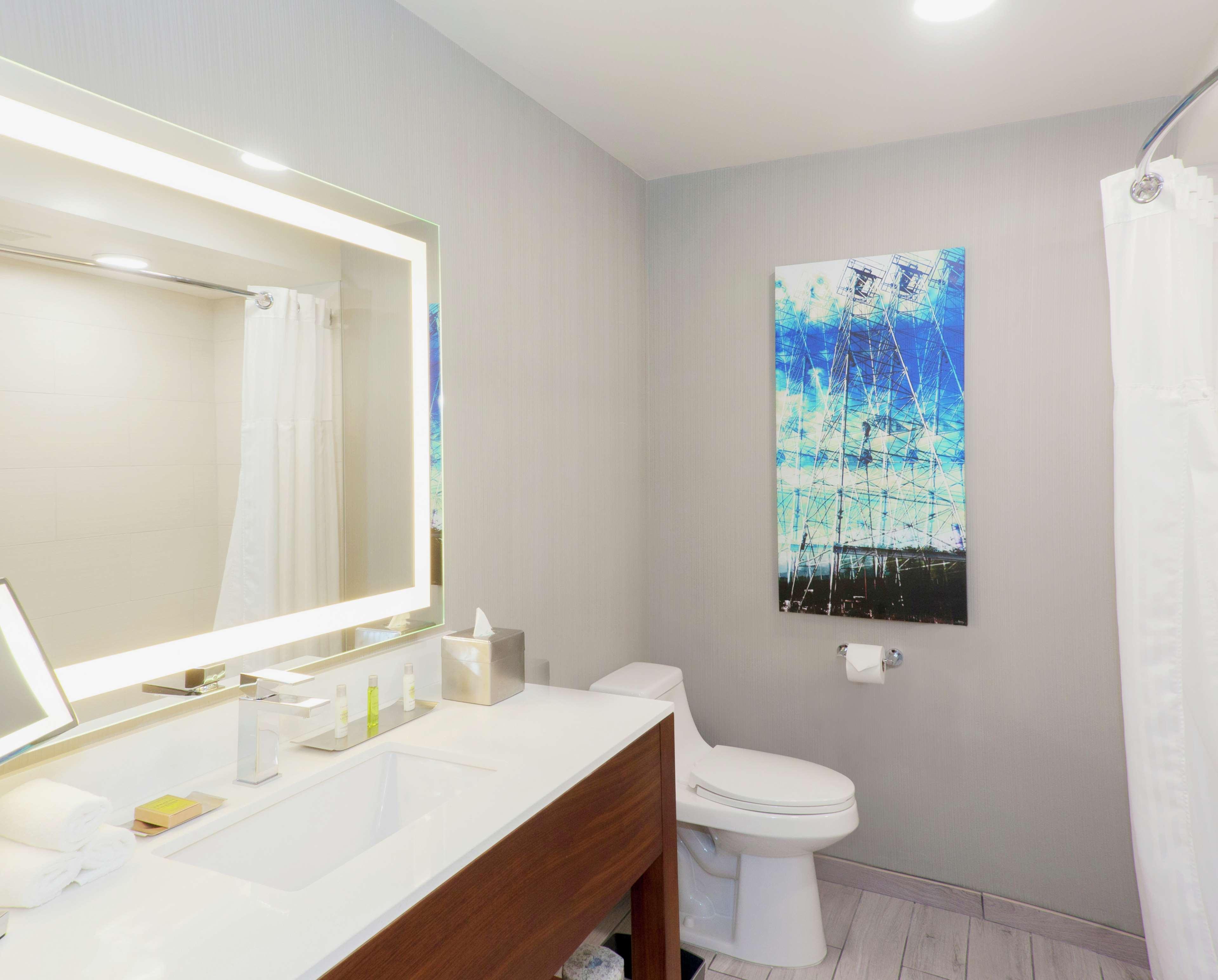 Doubletree By Hilton 4* Bakersfield