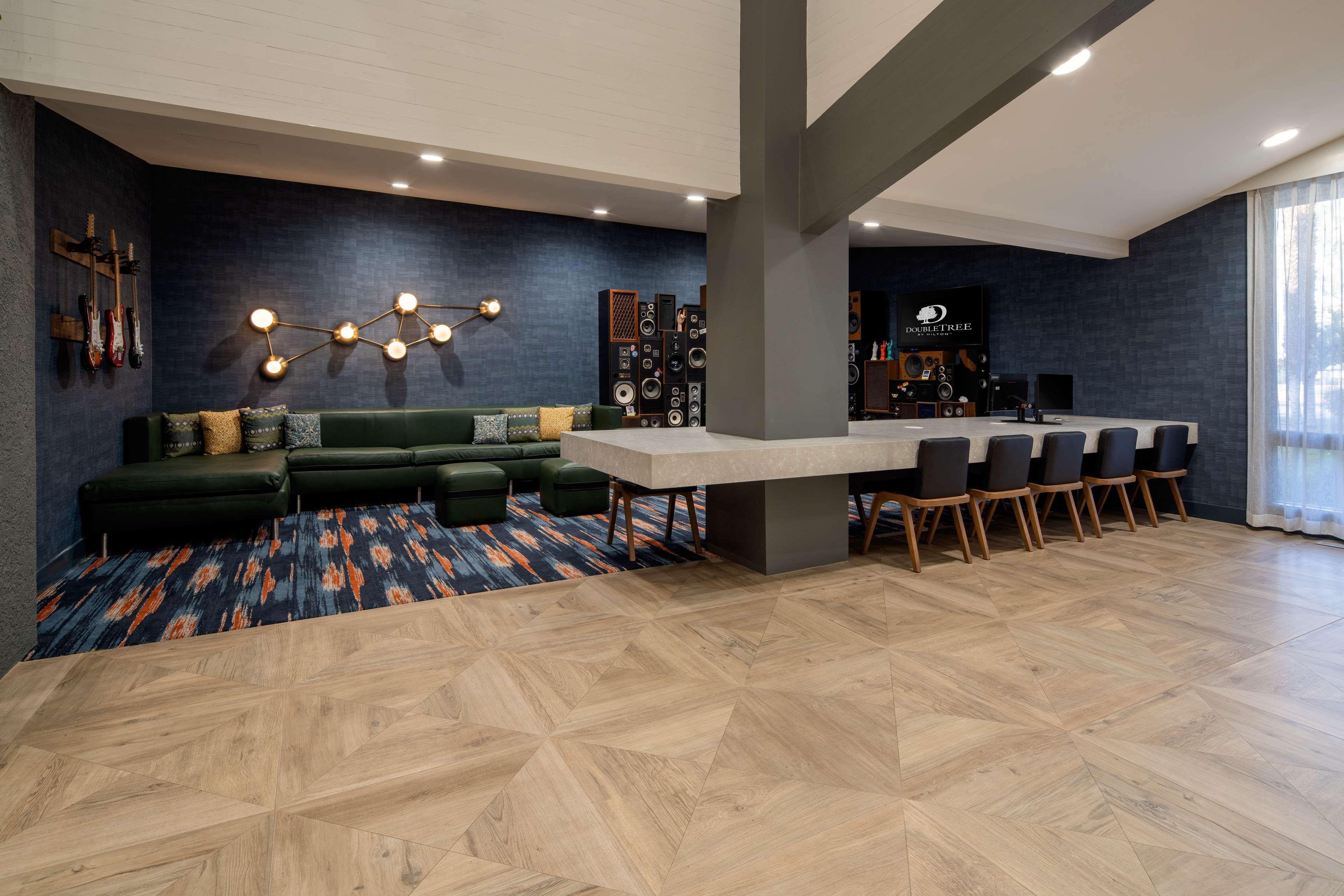 Doubletree By Hilton 4*