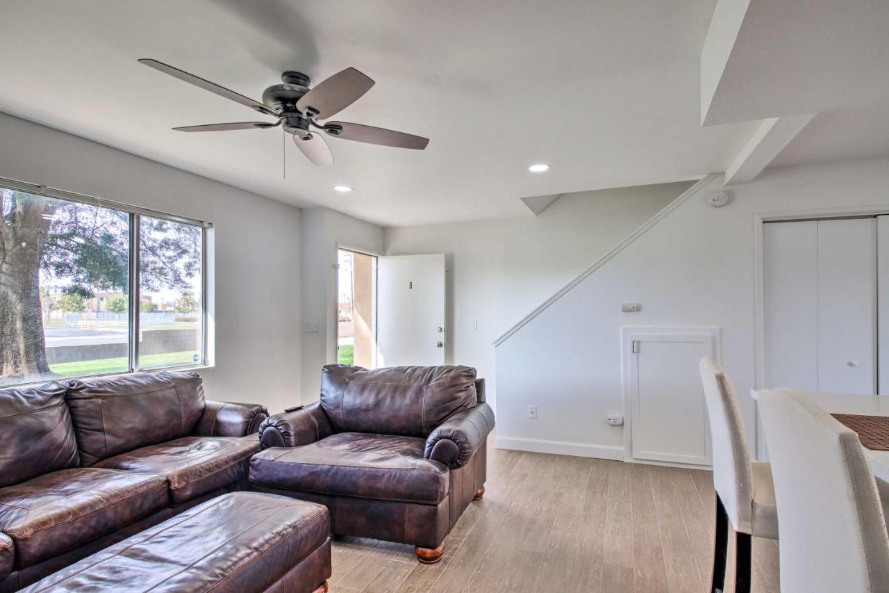 Central Townhome With Private Patio Holiday home Bakersfield
