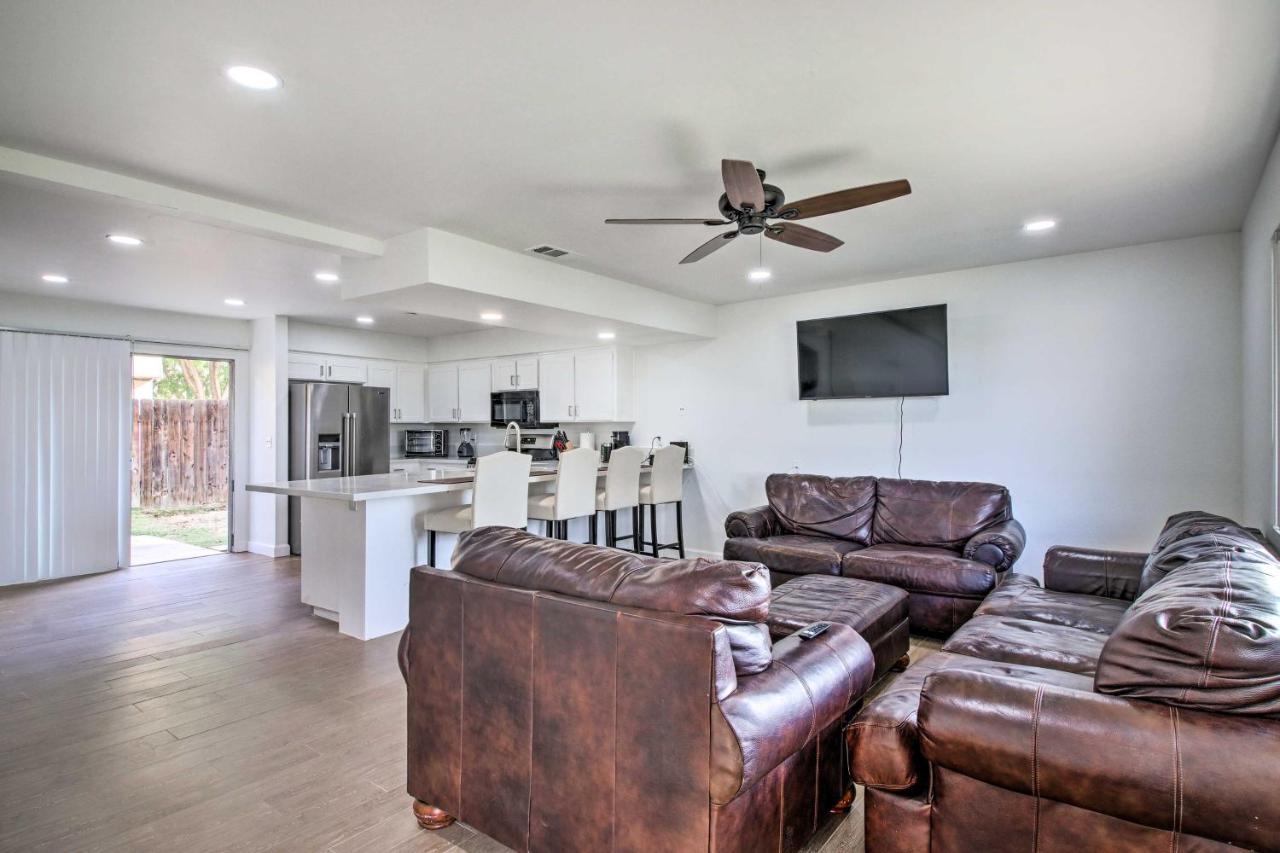 Central Townhome With Private Patio Holiday home Bakersfield