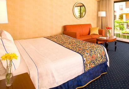 Hotel Courtyard By Marriott 3*