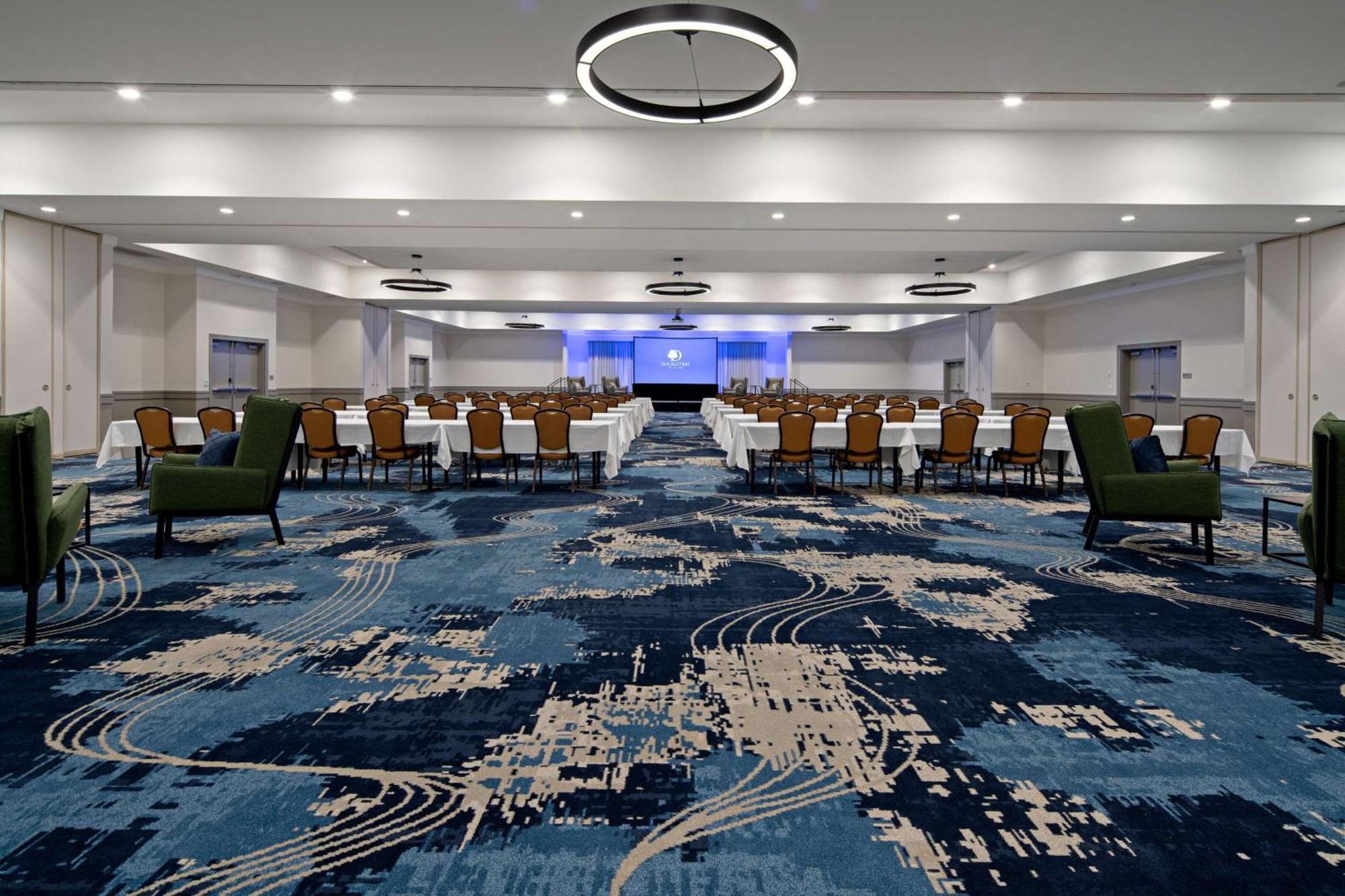 Doubletree By Hilton Hotel