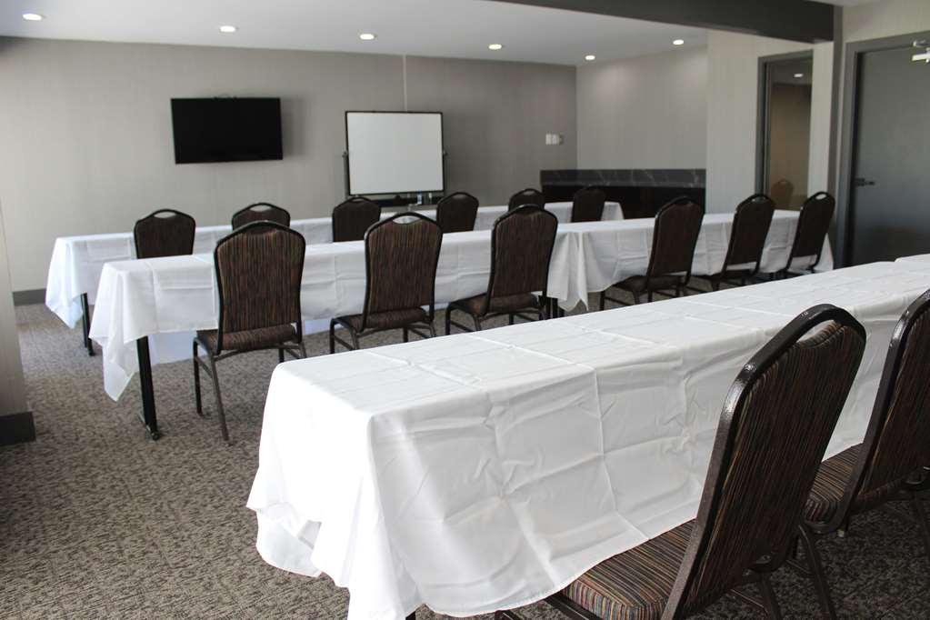 Hourglass Hotel, Ascend Collection Hotel *