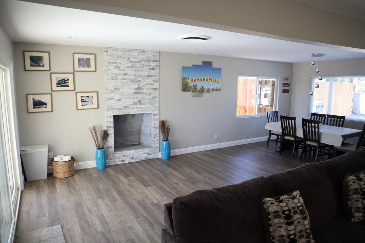 Stress-free, Get Away With 3 Bedroom And Pool Holiday home *