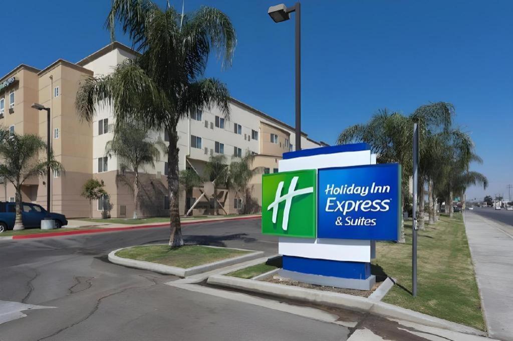 Hotel Express & By Ihg