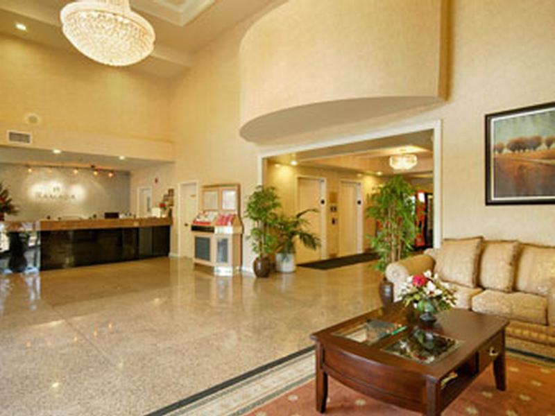 Ramada By Wyndham 2* Bakersfield