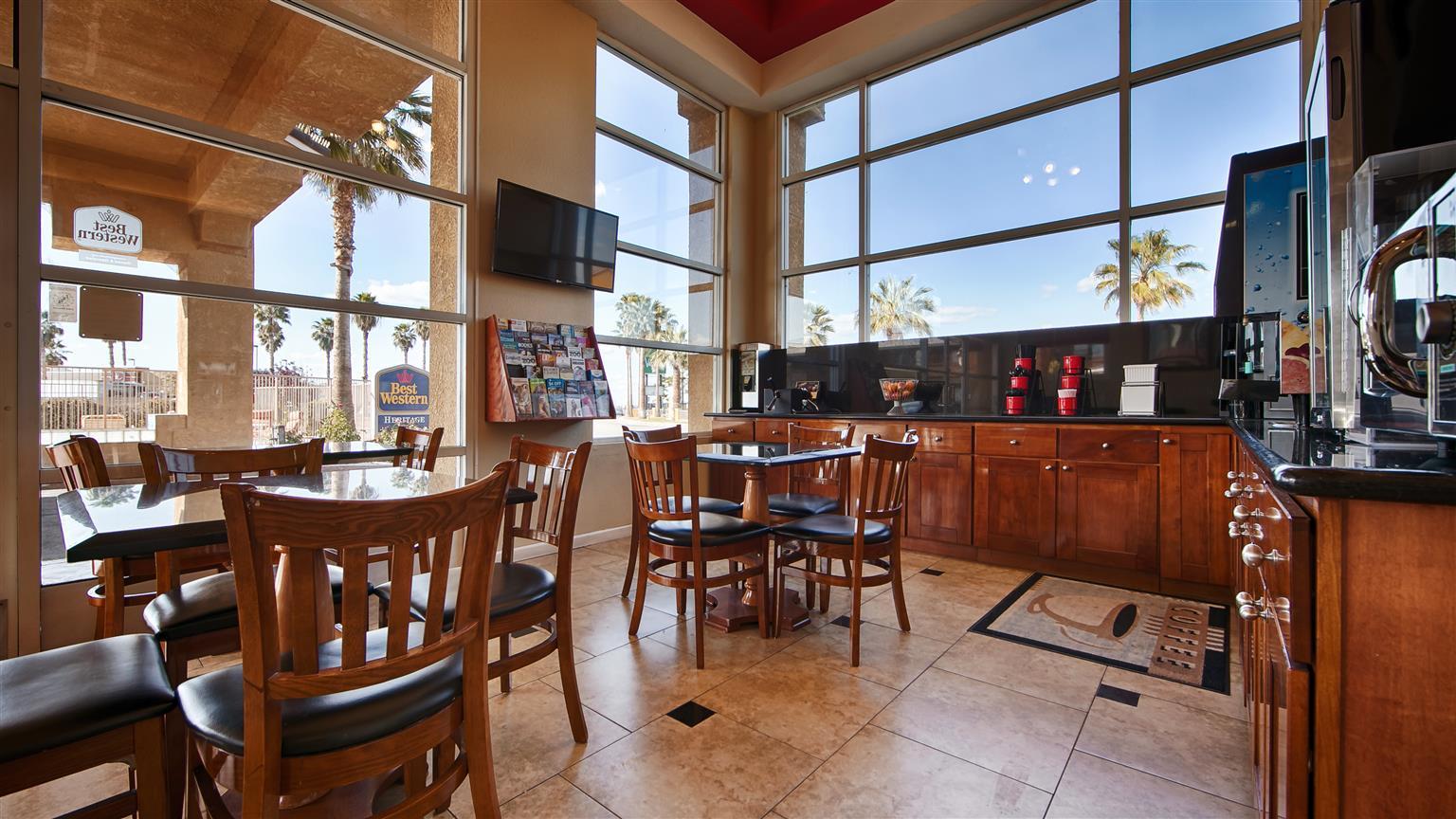 Western Heritage 3* Bakersfield