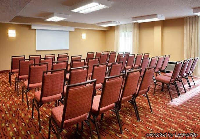 Courtyard By Marriott Hotel Bakersfield