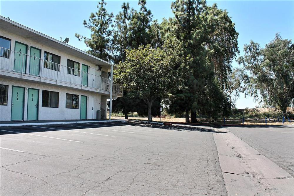 6-bakersfield, Ca - South Hotel 2*