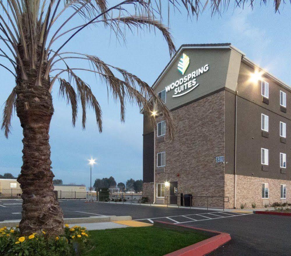 Woodspring East Bakersfield