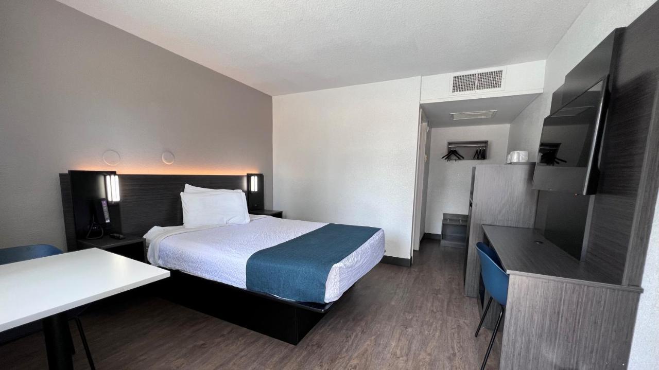 6-bakersfield, Ca - South