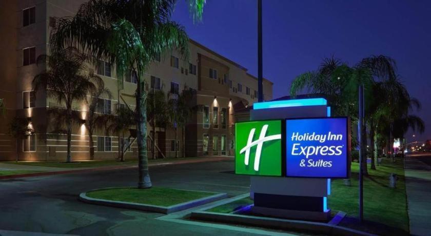 Express & By Ihg 3*
